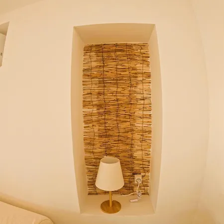 Appartement Stylish Rooftop Retreat With Hot Tub With *